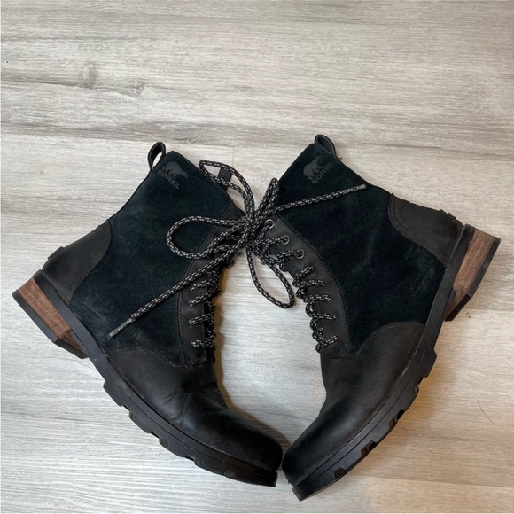 Sorel Emelie Short Lace Boot Light Rain and Heavy Rain Waterproof Black Size 8.5 - Picture 5 of 11